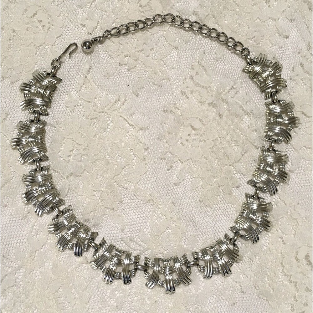 Vintage Coro Chain Necklace Silver Tone Mid Century Basket Weave Link Chain